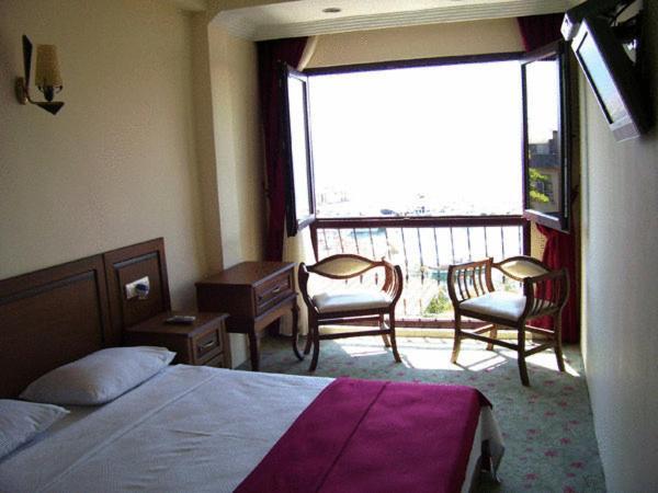 Reis Hotel Sinop Pokoj fotografie
