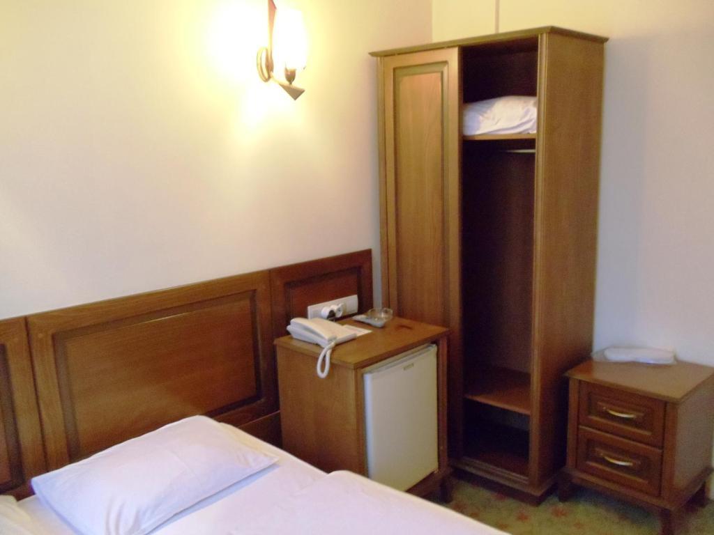 Reis Hotel Sinop Pokoj fotografie